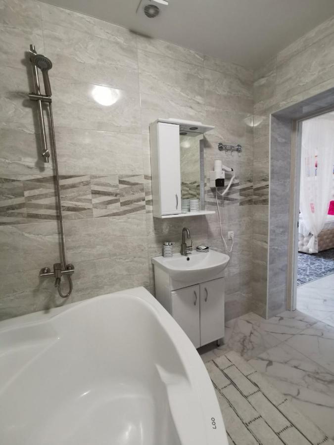 Monte-kristo Hotel Kamjanez-Podilskyj