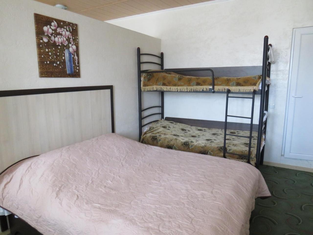 Monte-kristo Hotel